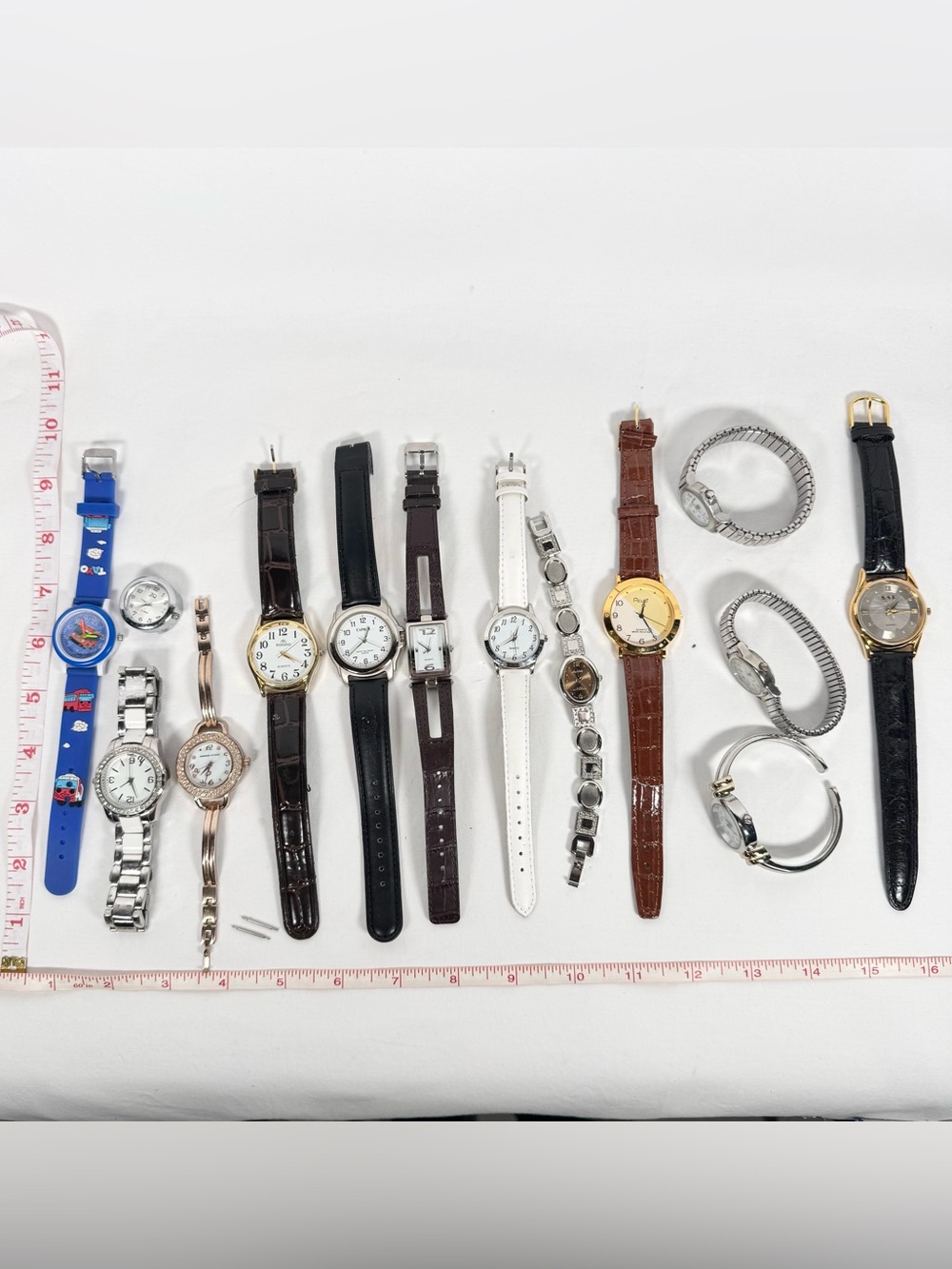 Lot of 14 Watches for Parts/Repair Untested Mixed Brands Mens Women’s Kids AS IS